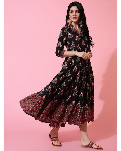 Black floral print flared kurta