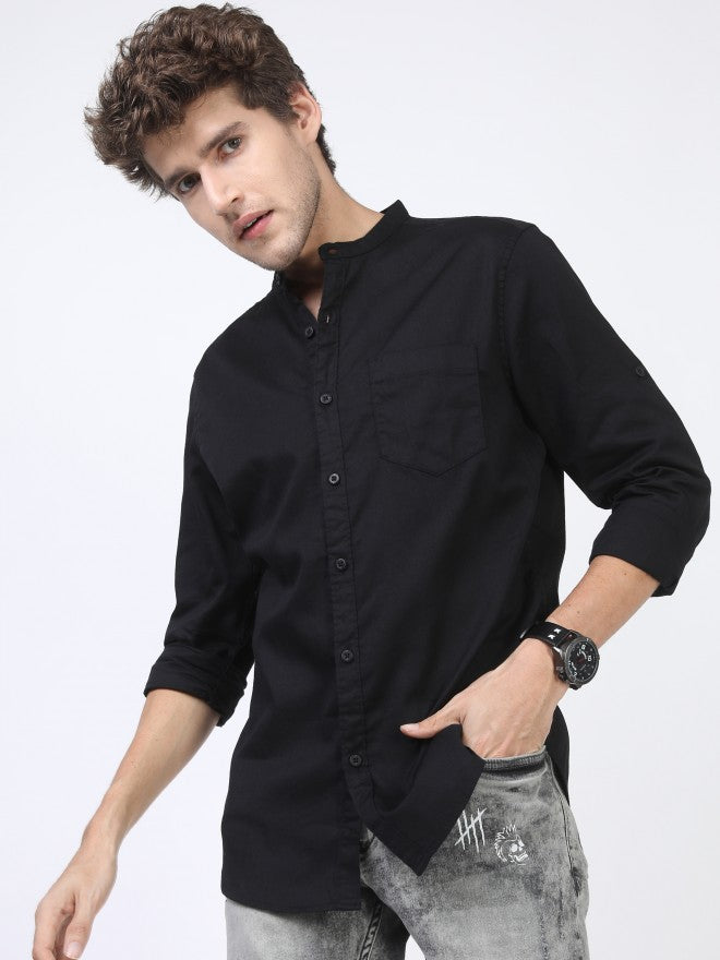 Men Black Solid Slim Fit Casual Shirt