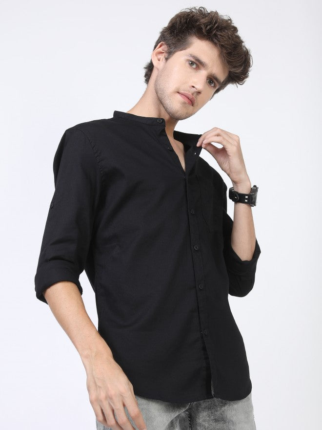 Men Black Solid Slim Fit Casual Shirt