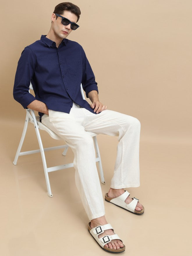 Men Blue Solid Slim Fit Casual Shirt