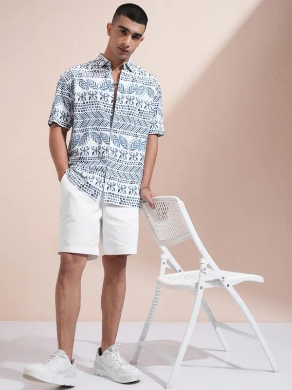 Men White Printed Relaxed Fit Casual Shirt