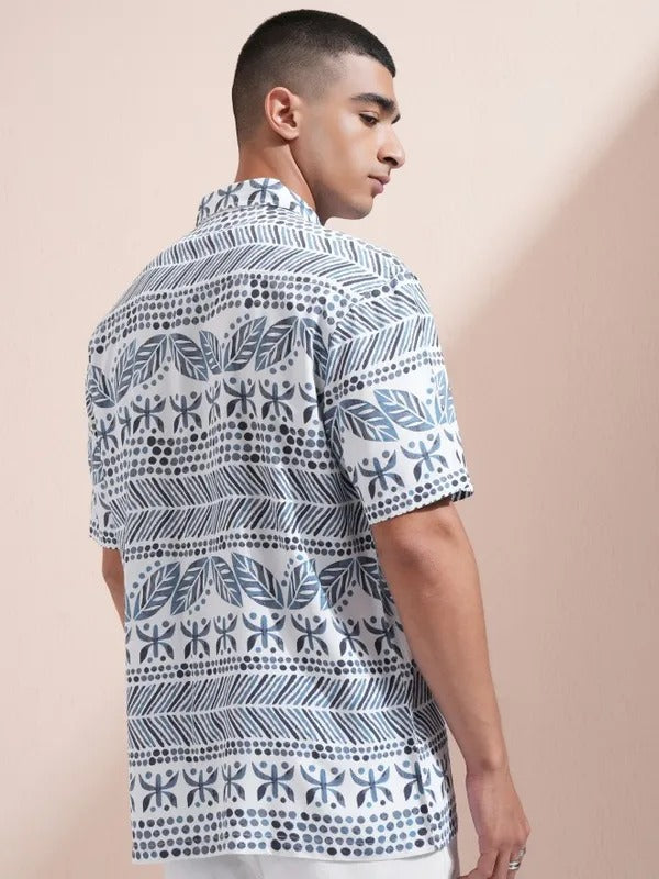 Men White Printed Relaxed Fit Casual Shirt