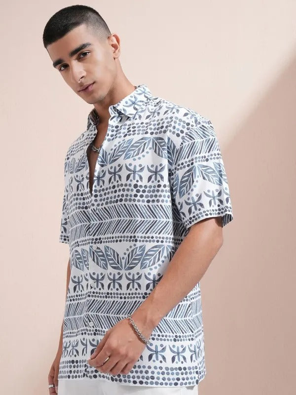 Men White Printed Relaxed Fit Casual Shirt