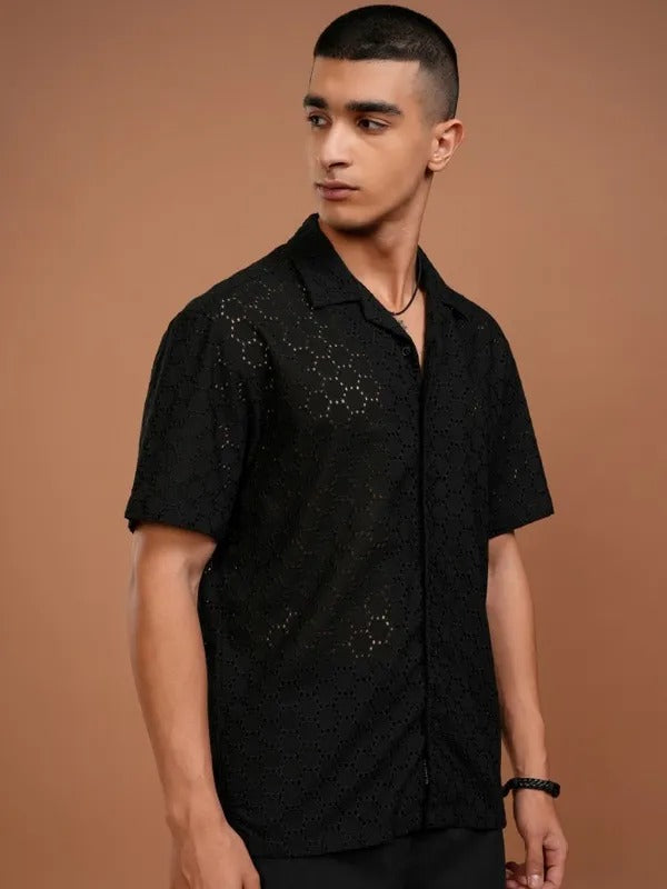 Men Black Solid Relaxed Fit Casual Shirt