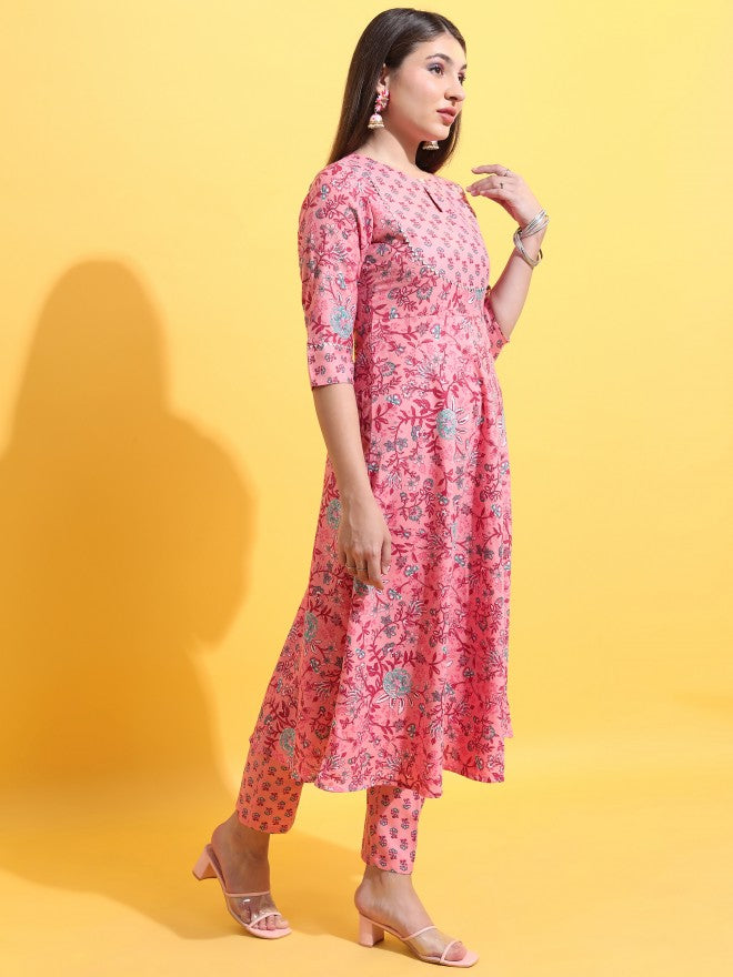 Women Peach Printed Kurta With Trouser And Dupatta