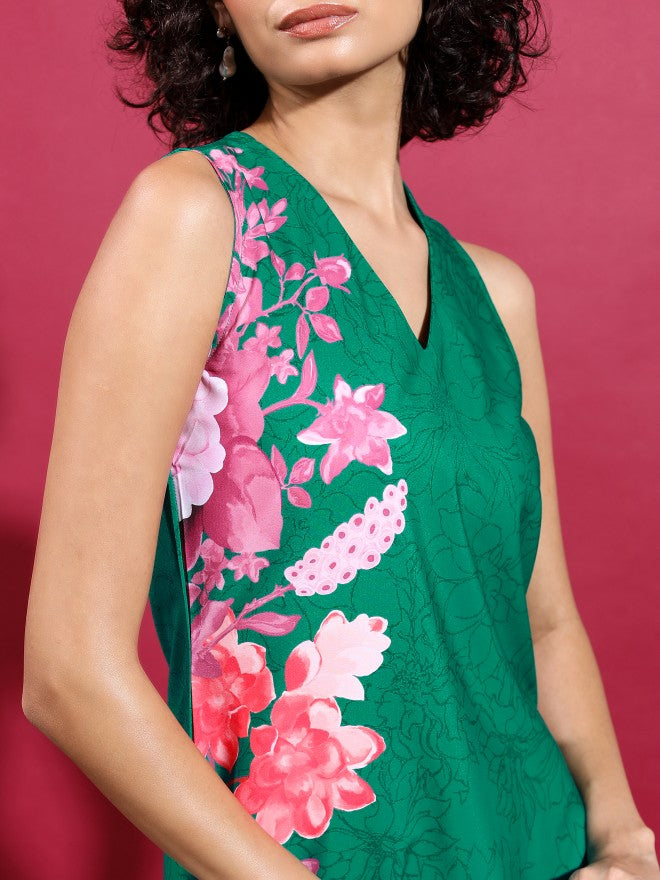 Women Green Printed Straight Kurta