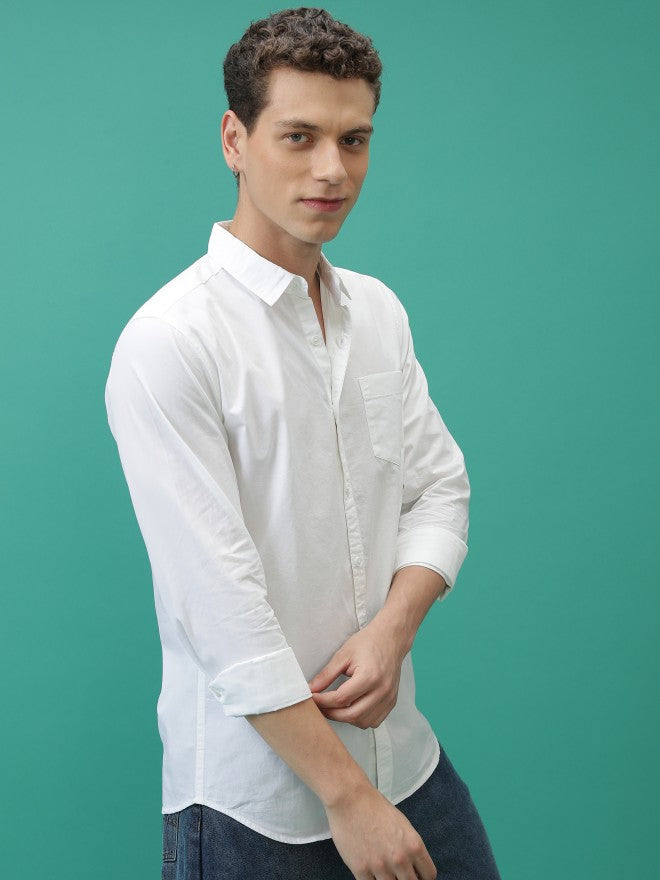 Men White Solid Slim Fit Casual Shirt