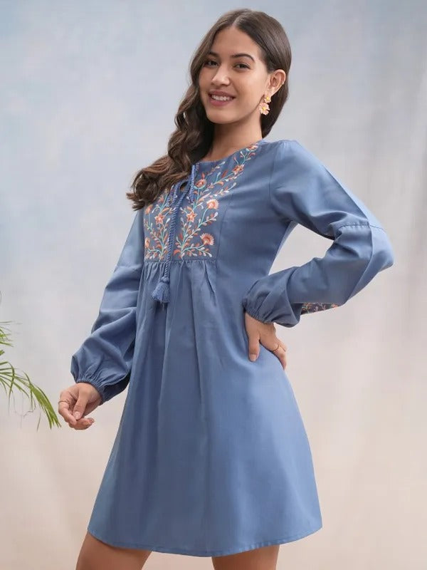 Blue Embroidered short dress