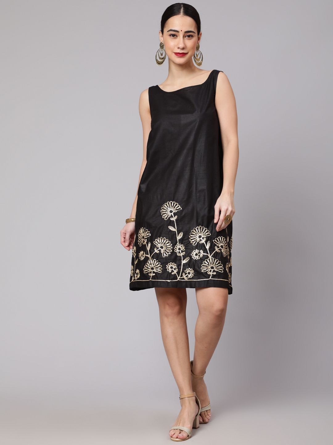 Black Floral Embroidered Shift Dress – Anokhi.mu