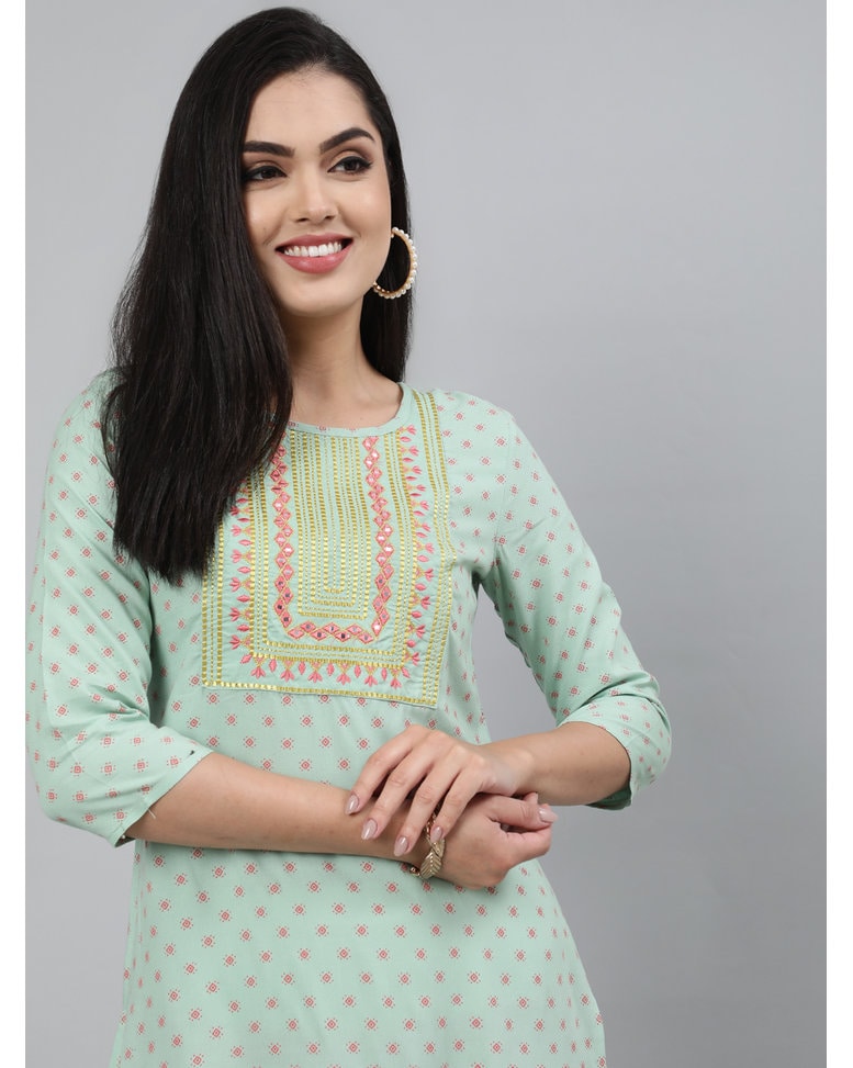 Pastel Green Rayon Embroidered Straight Kurta